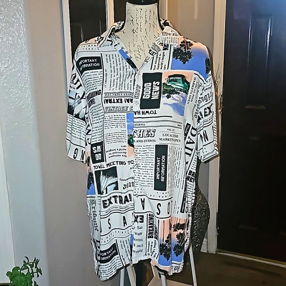 No Boundaries Mens Size‎ Large Button Down Casual Short Sleeve Shirt